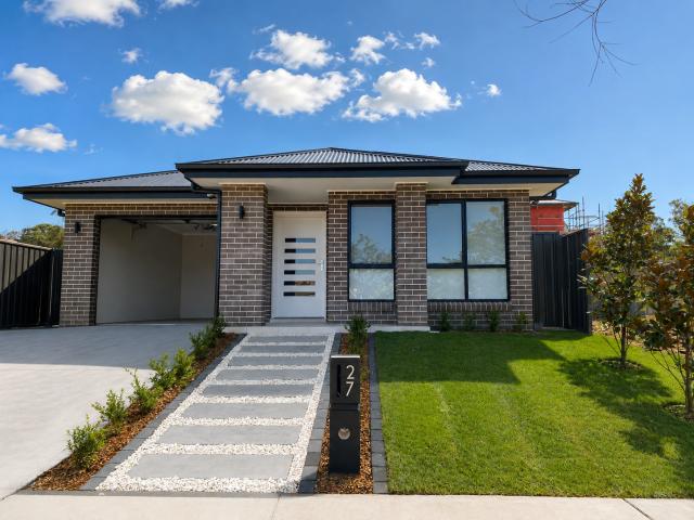 27 Marbleleaf Road, Woongarrah, NSW 2259