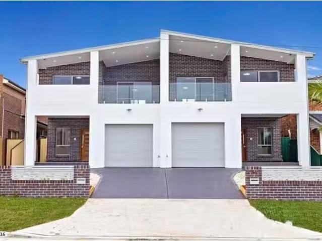 27 Margaret Street, Greenacre House for rent Listed by Jonath.
