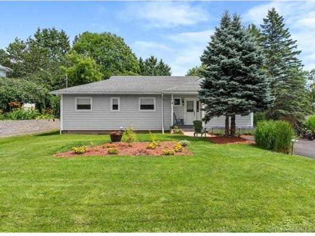 27 Maxwell Dr, Sussex, NB, E4E 2E1 house for sale | Listing ID NB144317 | Royal LePage