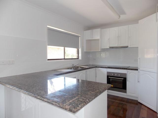 2/7 Metropole Street, ROBERTSON, QLD 4109