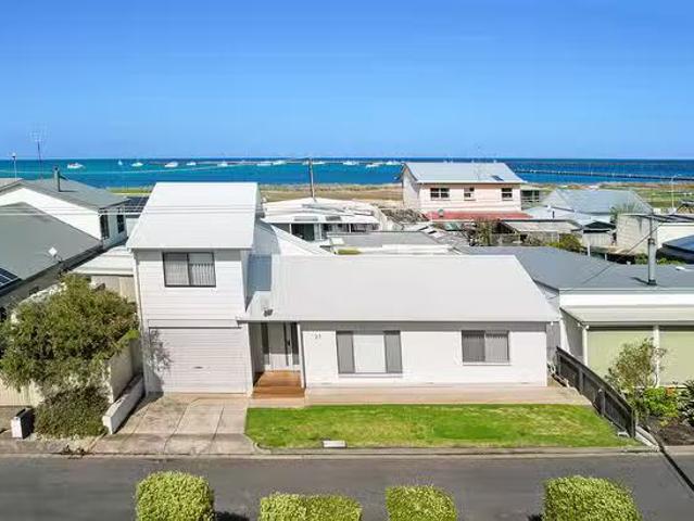 27 Milstead Street, Port Macdonnell, SA 5291