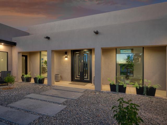 27 Ocate Court