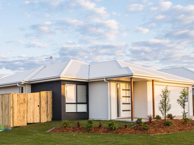 27 Olivia Crescent, Nirimba