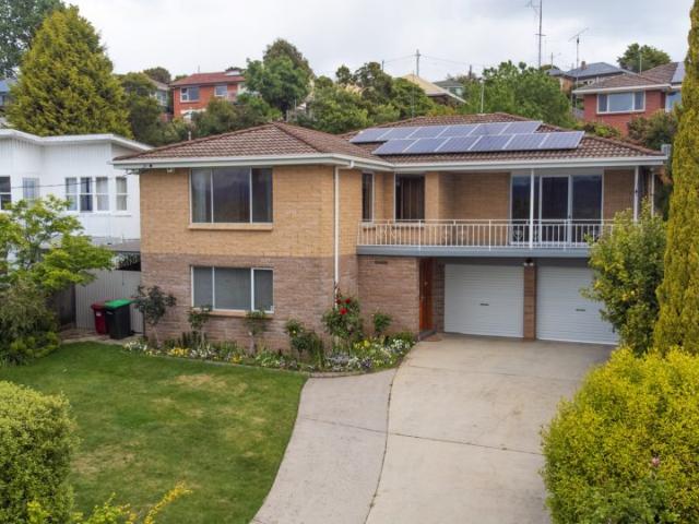 27 Osborne Avenue