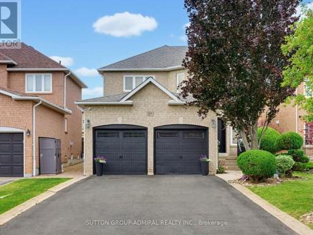 27 Pine Hollow Crescent, Vaughan, ON, L6A 2L6 house for sale | Listing ID N13776 | Royal LePage