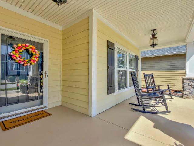 27 Pine Island Drive
