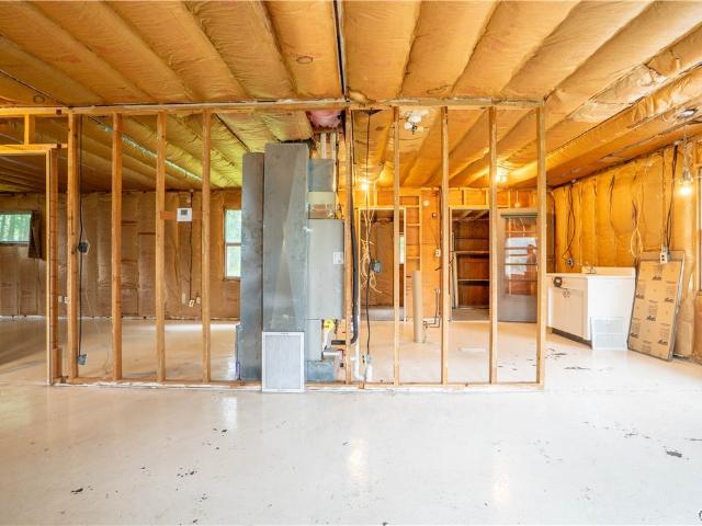 27 Pinecrest Road