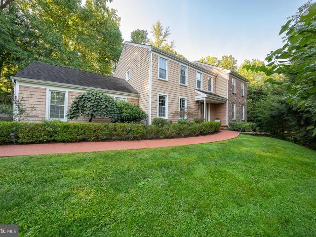 27 Roberts Road