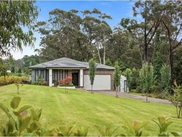27 Robinson Street, Mittagong House for rent Listed by Katie.