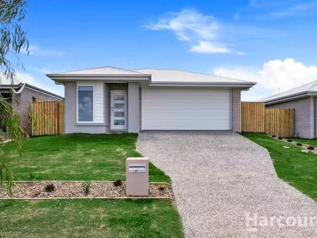 27 Sheoak Way, NIKENBAH, QLD 4655 House for Rent
