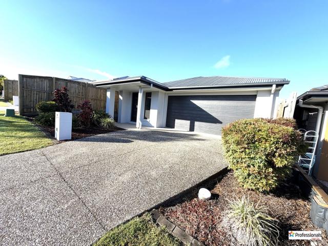 27 Southwood CircuitYarrabilba QLD 4207, Australia