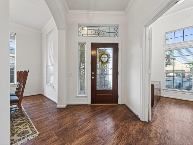 27 Sovereign Way