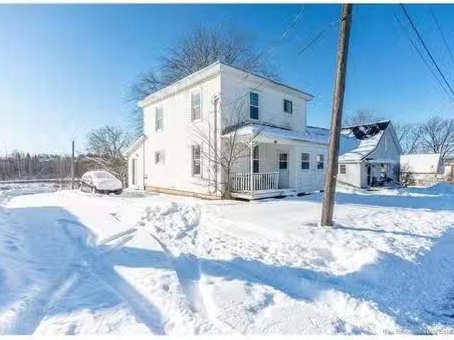 27 St James St, Sackville, NB, E4L 4L7 house for sale Listi.