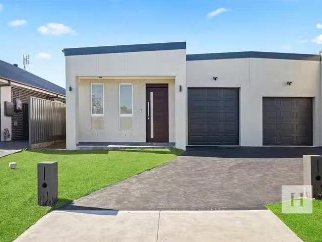 27A Columbus Street, Hamlyn Terrace, NSW 2259