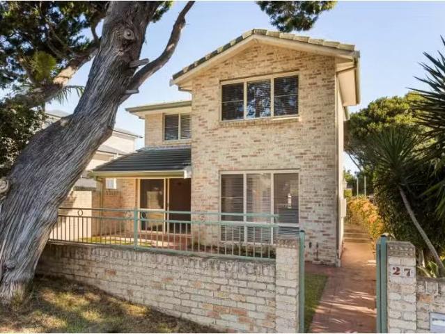 27a Wills Road, Woolooware Townhouse for rent Listed by Frank.