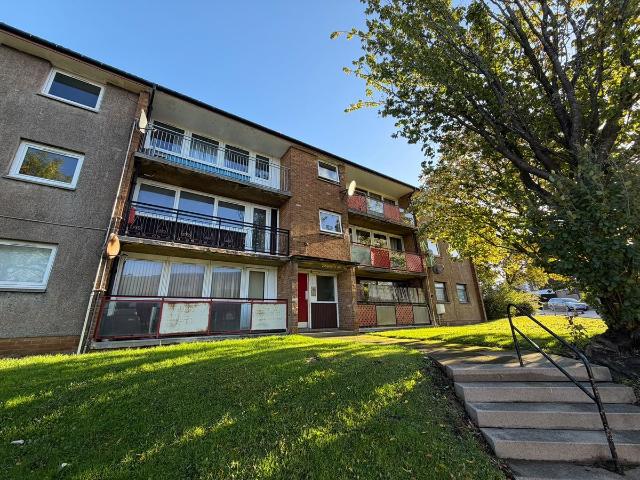 27c Leven Road Kennoway, Leven Fife KY8, 3 bed flat to rent, £750 pcm | PrimeLocation