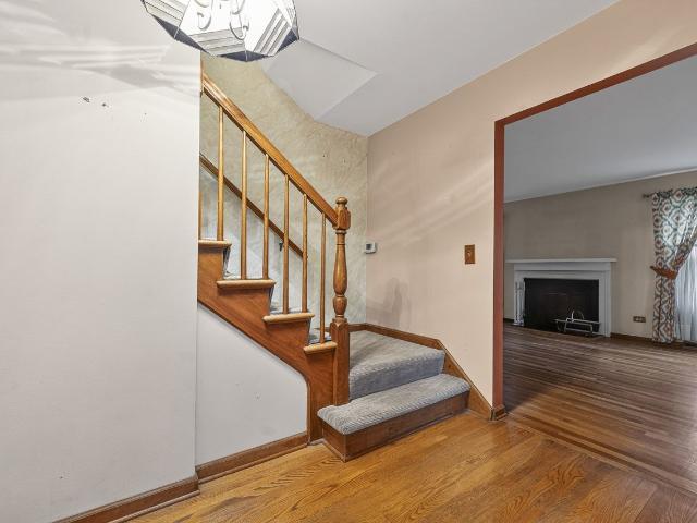 27W084 Fleming Drive