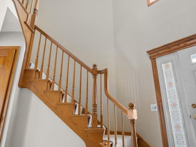 27W225 Ash Court