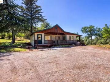 24040 PONCE RD, COLUMBIA, CA 95310