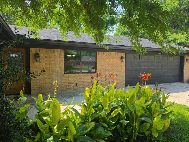 2404 Monticello Street