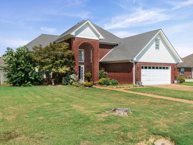 2404 Brittany Lane