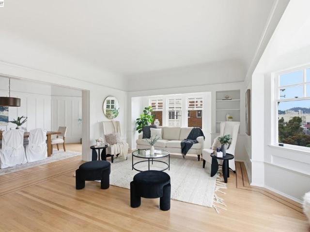 2404 Divisadero St