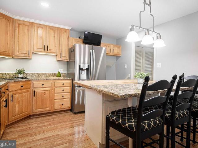 2404 Eastridge Road