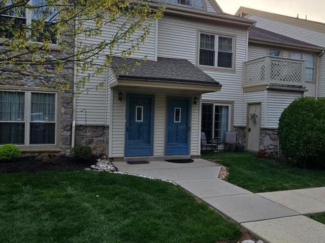 2404 Foxmeadow Circle