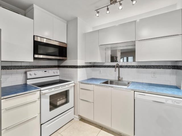 2404 Longview St, Unit 105, Austin, TX 78705 | MLS #2290