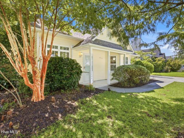 2404 Sapling Circle