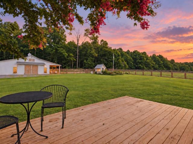 2404 Savage Creek Dr