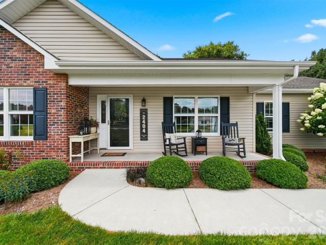 2404 23rd Street Drive NE
