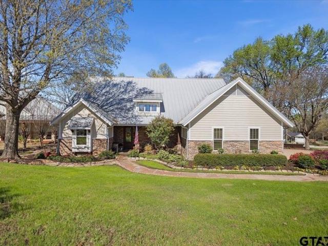 24050 Red Azalea Ln, Lindale, TX 75771