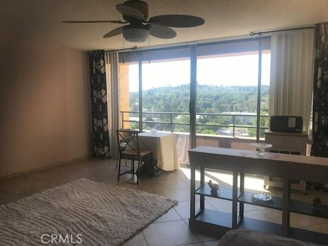 24055 Paseo Del Lago, Unit 812, Laguna Woods, CA 92637 | MLS #OC25127