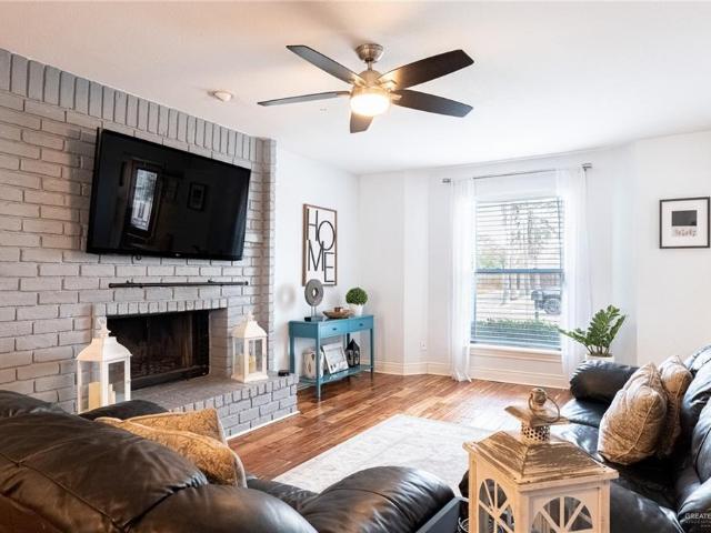 2405 Lazy Lake Drive
