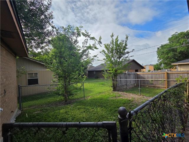 2405 Patrick Henry Street