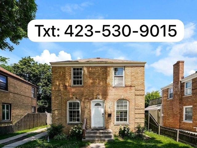 2405 Webster St, Racine, WI 53403