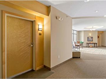 2405 39th Ave NE, Unit 401, St. Anthony, MN 55421 | MLS #7048