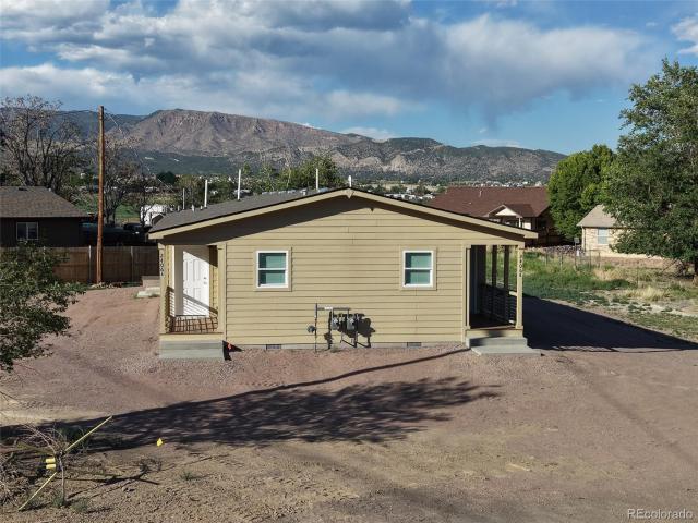 2406 N 9th Street