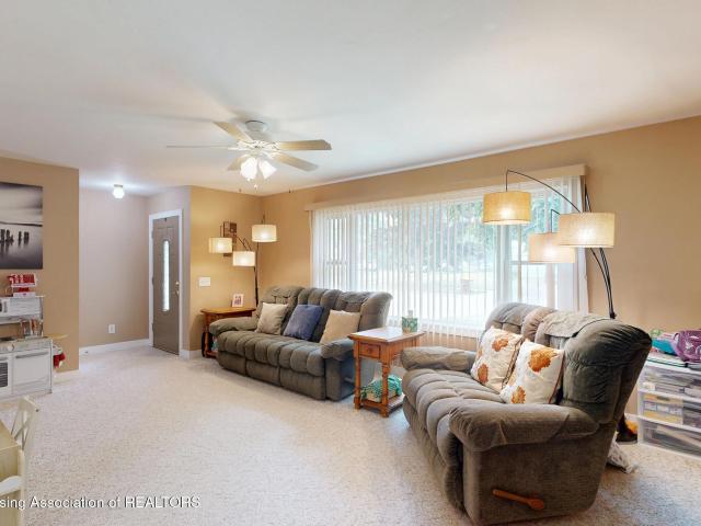 2406 Lyman Drive