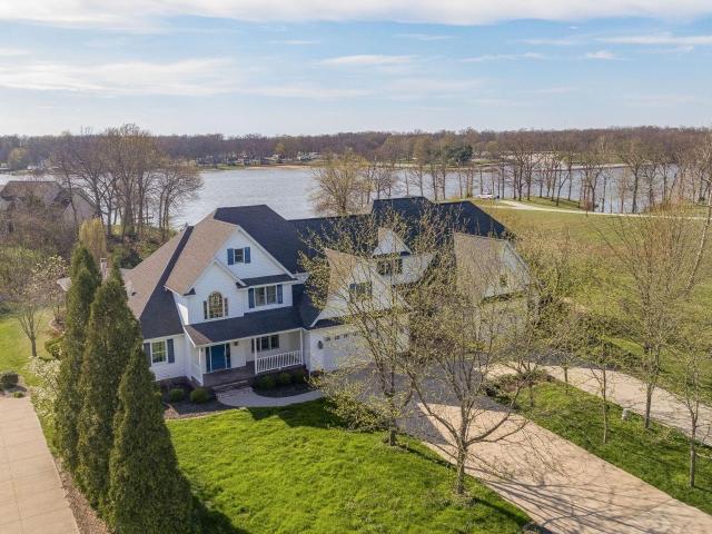 2407 Eastwood Dr, Taylorville, IL 62568 | MLS #CA1043