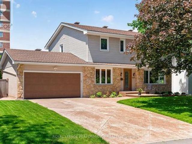 2407 Rosewood Avenue, Ottawa, ON, K2B 7L3 house for sale | Listing ID X13557 | Royal LePage
