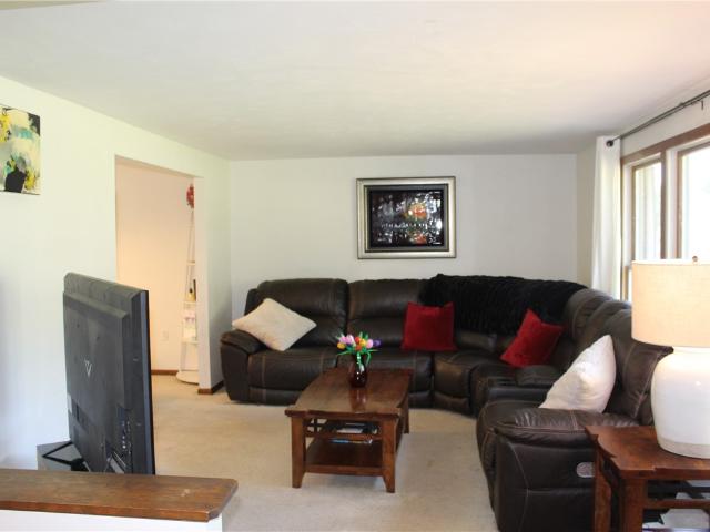 2407 Willow Drive