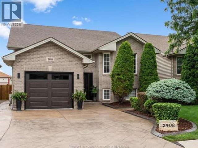 2408 Waterford Avenue, Windsor, ON, N8P 1S1 house for sale | Listing ID 26020 | Royal LePage