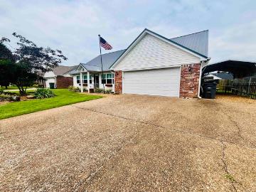 2409 Normandy Lane