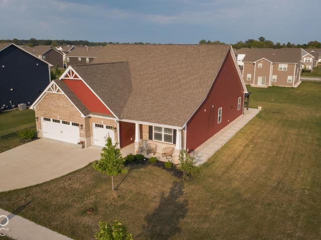2409 Oakmont Drive