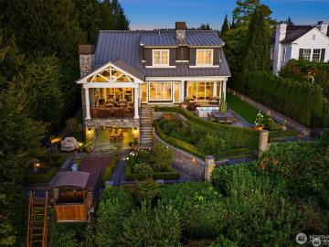 2409 Evergreen Point Road