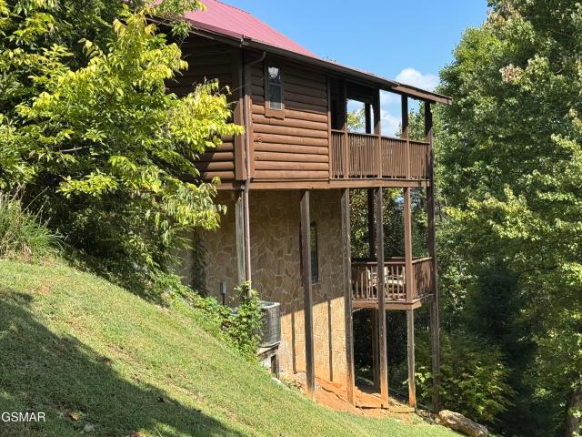 2409 Walnut Cove Way