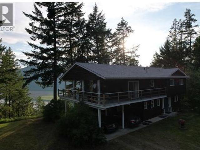 2400 Arnoldus Road, Quesnel, BC, V2J 6L2 house for sale | Listing ID R3143 | Royal LePage
