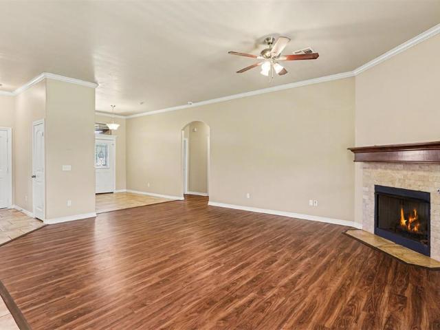 2400 Bretton Lane